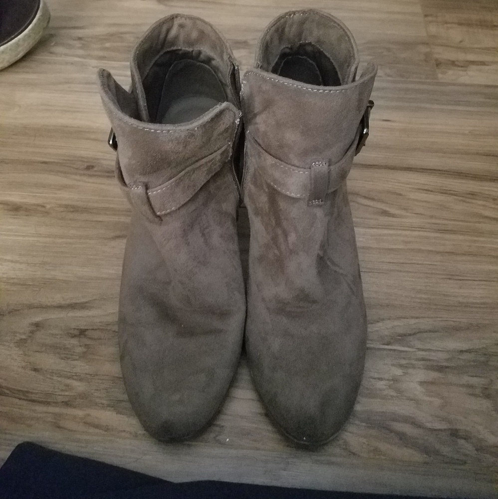 Cute merona ankle boots